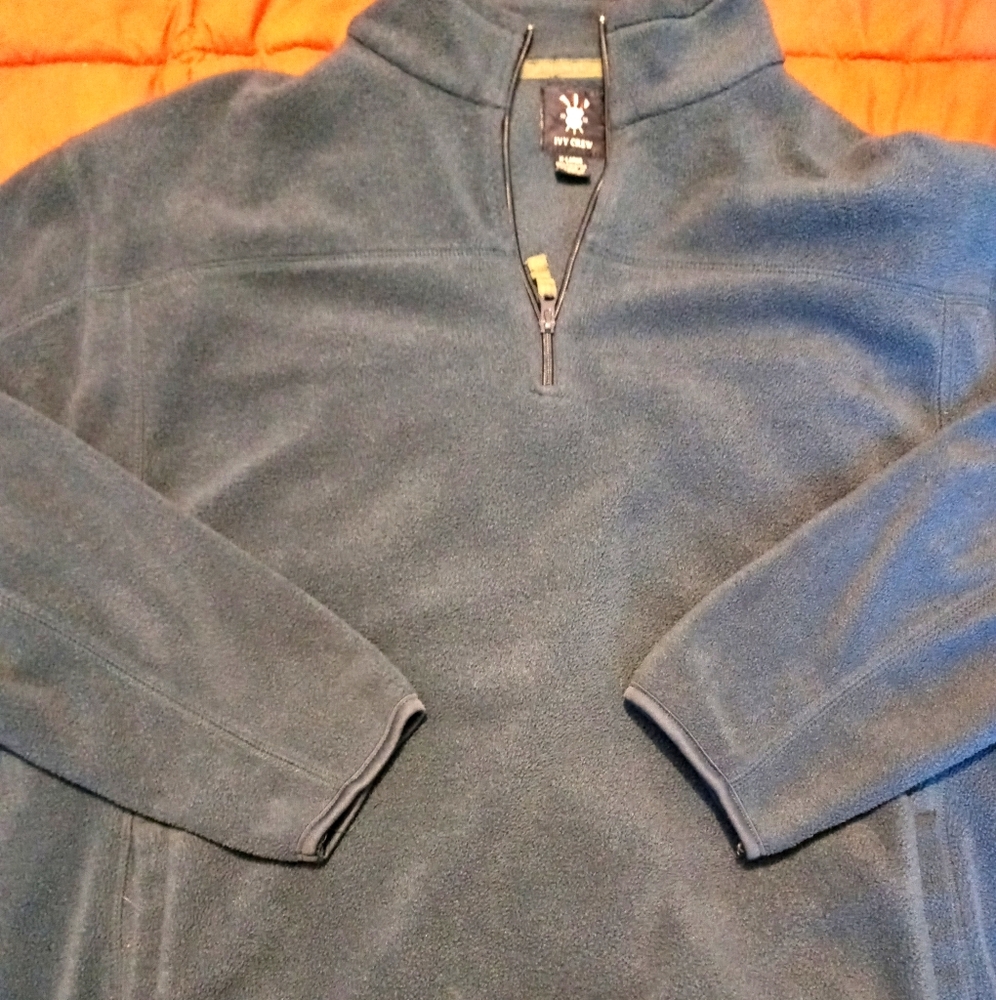 Ivy crew Fleece sweatshirt